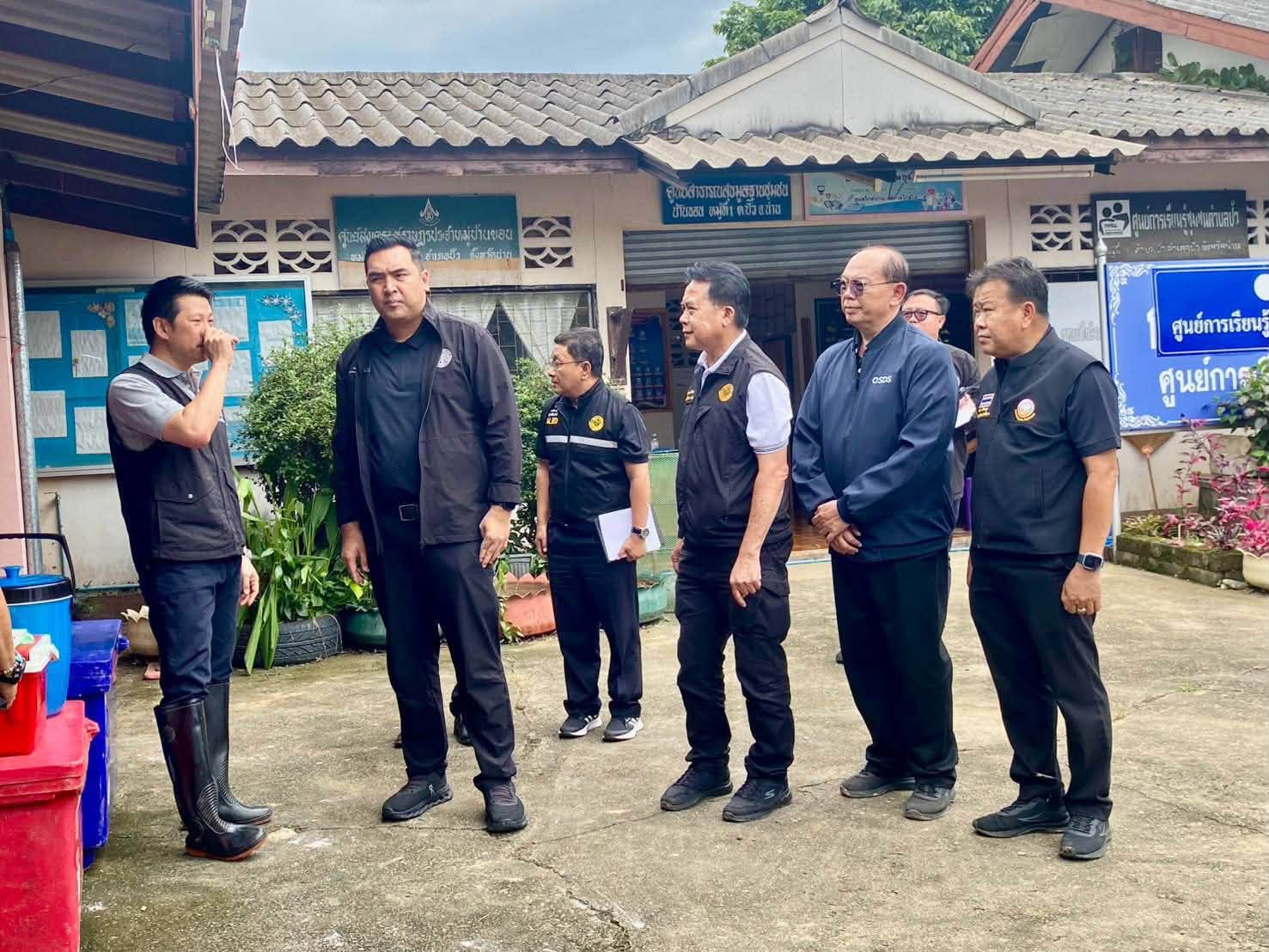 title - ส.ป.ก. ร่วมคณะ รมช.เกษตรฯ ลงพื้นที่น่าน ติดตามสถานการณ์อุทกภัย เร่งแผนเยียวยาฟื้นฟูเกษตรกร